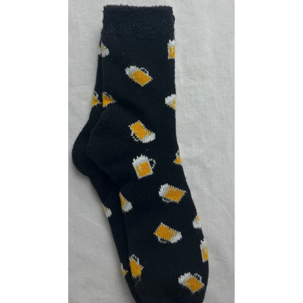 Northeast Outfitters Mens Cozy Cabin Socks Black Beer Mug Print Crew Size Large‎
